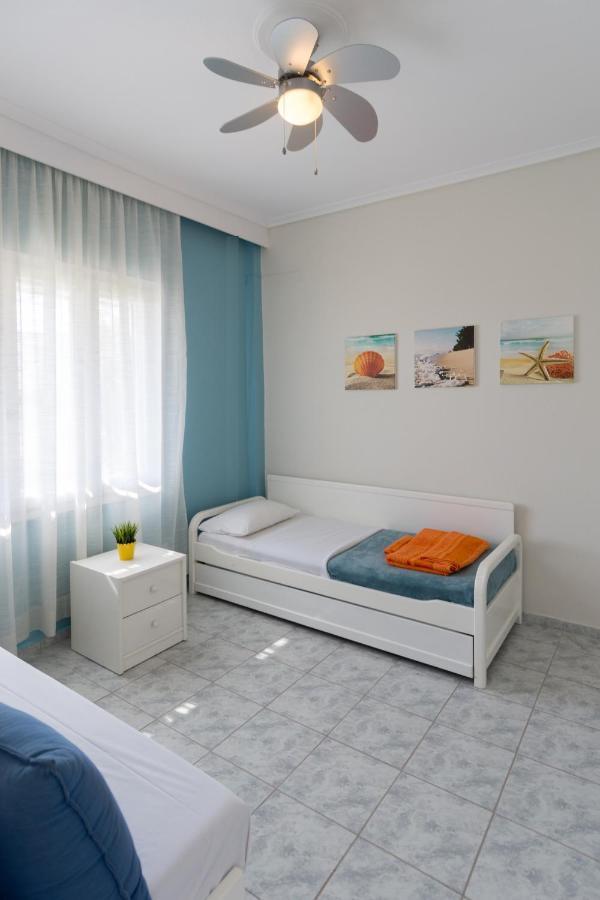 Chalkidiki Beachfront Apartment Nea Iraklia Luaran gambar